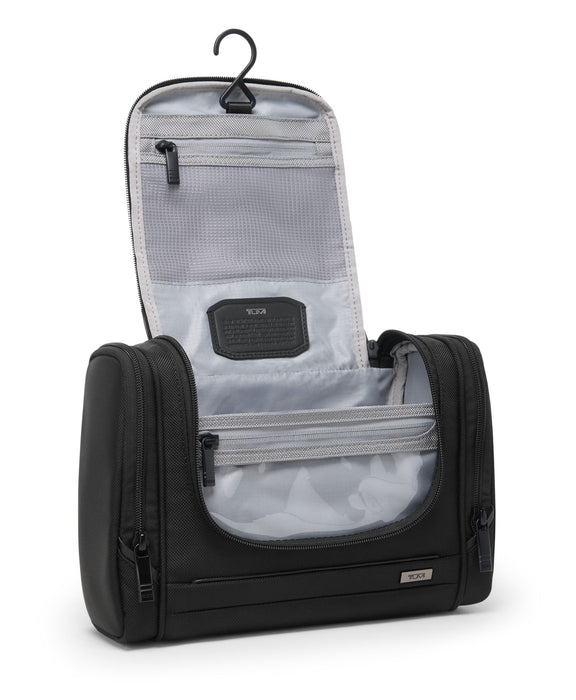Tumi Alpha 4 Hanging Travel Kit